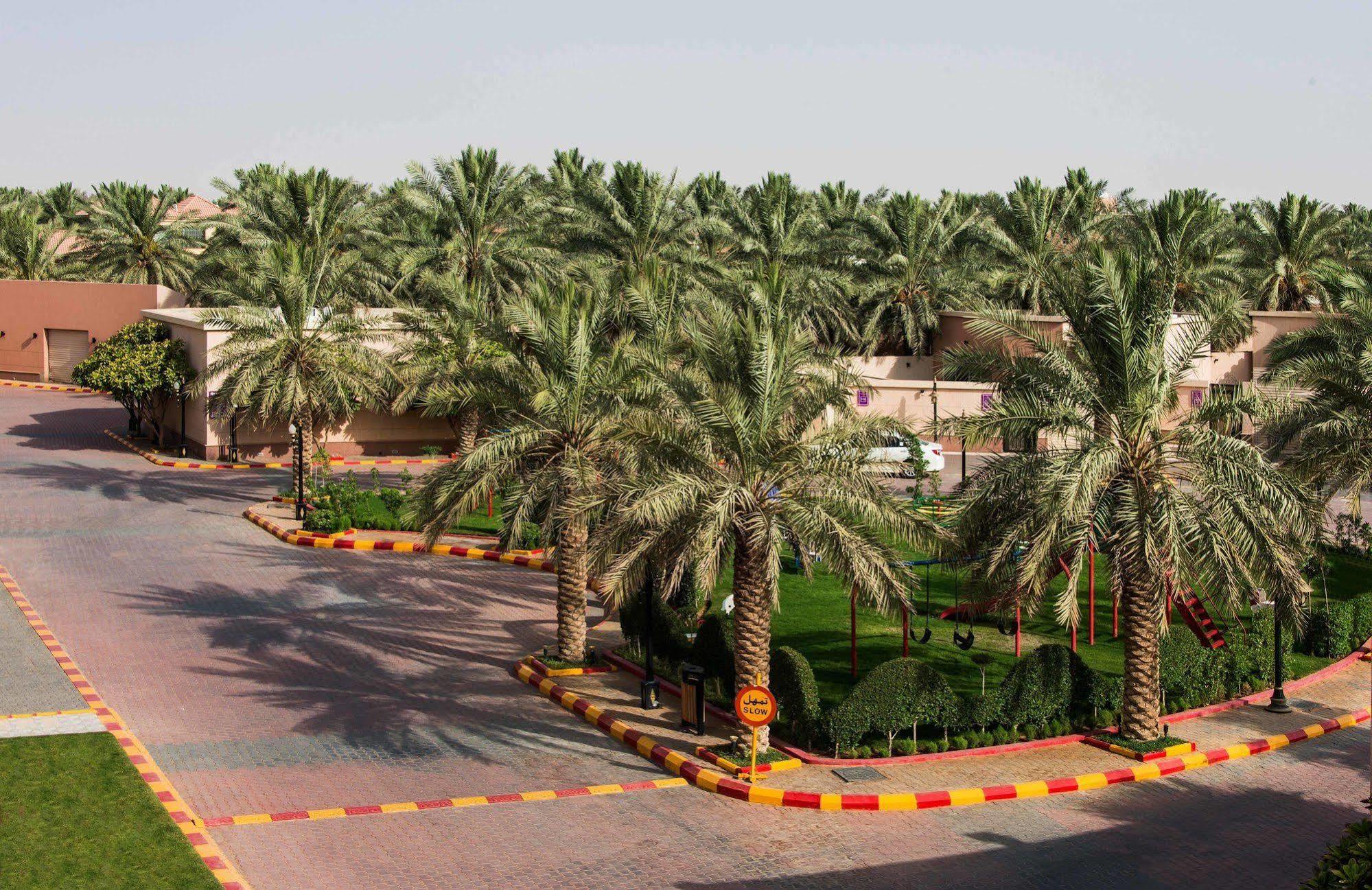 Hotel Boudl Al Nakheel Unaizah Exterior foto